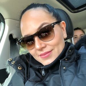 Meet your Posher, Xochitl